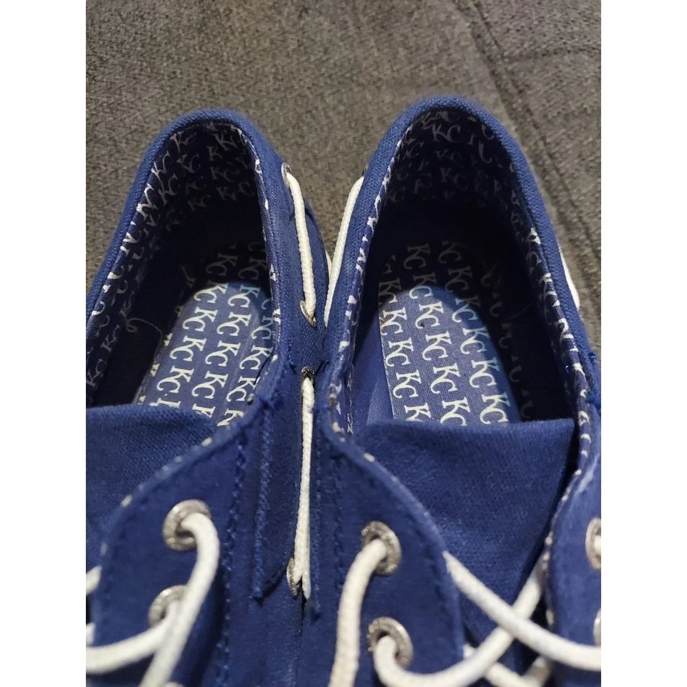 Kansas City Royals Mens Blue Boat Shoes 11D MLB Navy blue Eastland Adventure